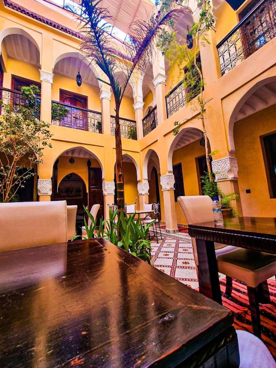 Hôtel Dar Tuscia à Marrakesh Extérieur photo